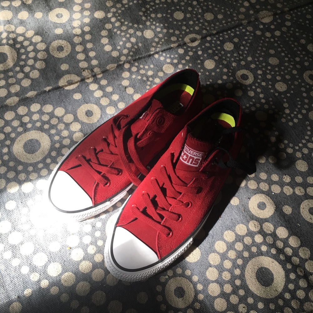Maroon Converse - Never Worn